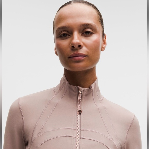 Lululemon Define Cropped Jacket Nulu-NWT!! - Picture 12 of 15